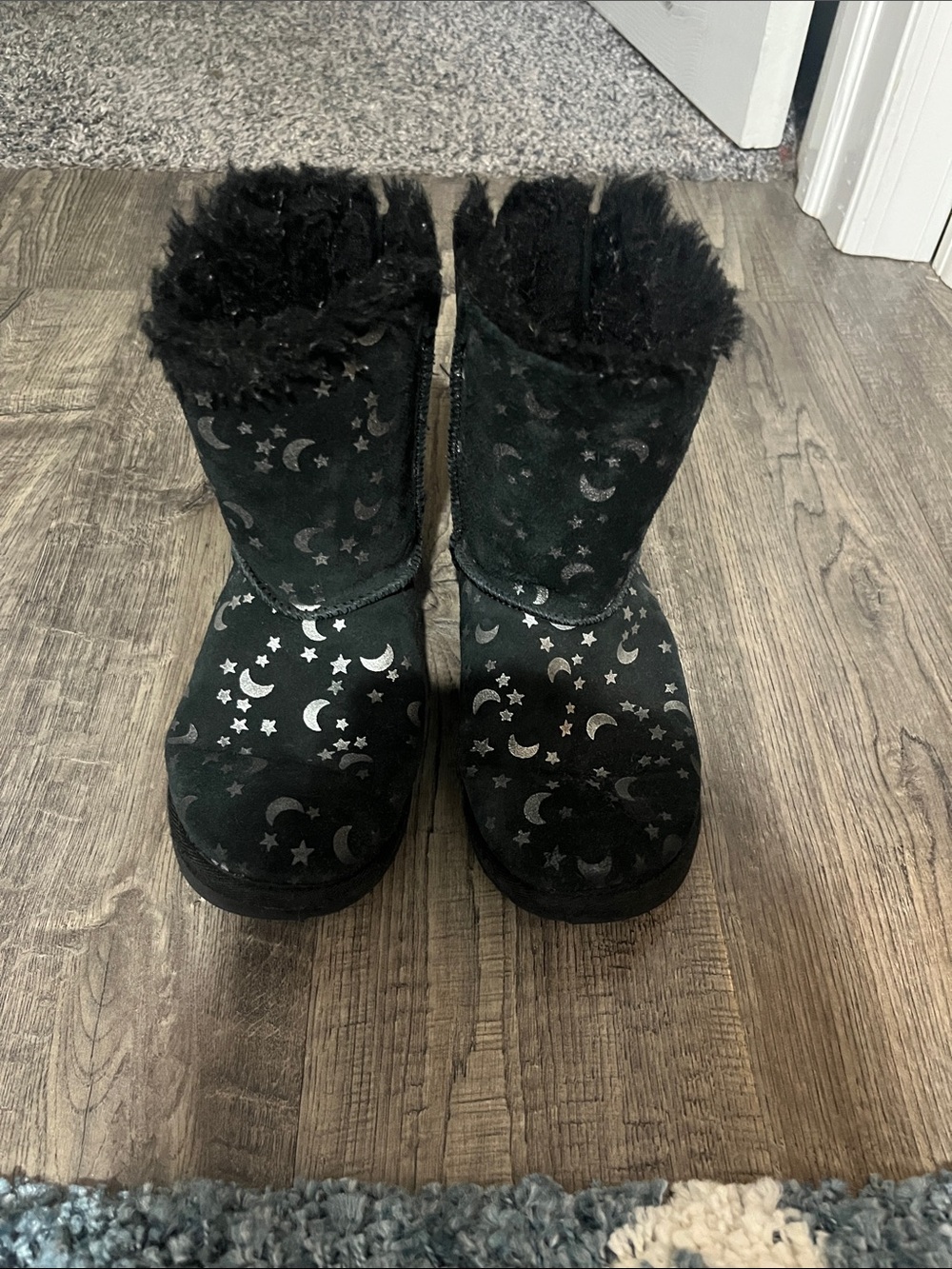 Girl’s Black Faux-Fur Moon & Stars Winter Boots